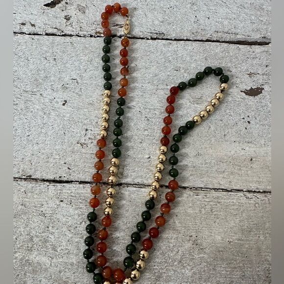 Vintage 14k Gold Balls With Hand Knotted Jade Beads Necklace - Picture 8 of 12